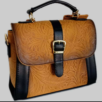 CROSSBODY